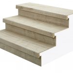 פרקט בצבע עץ טבעי בהיר למדרגות - scala | kaja oak | תוצרת מודרנה גרמניה